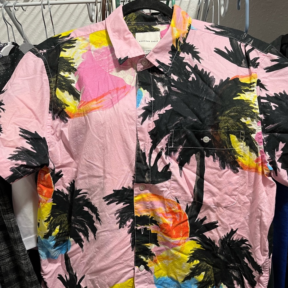 Casual short sleeve button down shirt, tropical, palm tree print